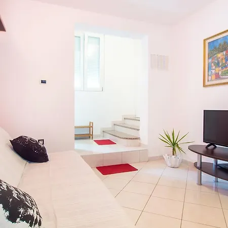 Private House With Garden Near The Bacvice - Ksenia *