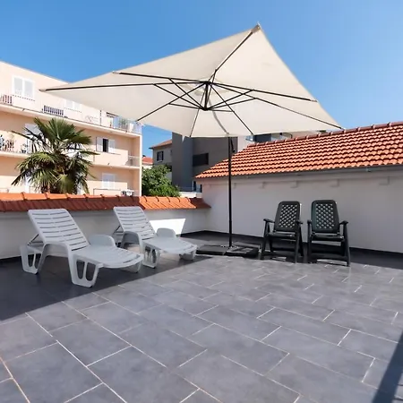 Private House With Garden Near The Bacvice - Ksenia Appartement Split