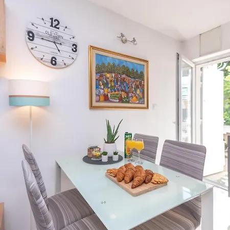 Private House With Garden Near The Bacvice - Ksenia Appartement *