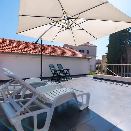 Private House With Garden Near The Bacvice - Ksenia Appartement