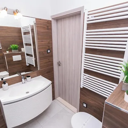 Apartament Private House With Garden Near The Bacvice - Ksenia