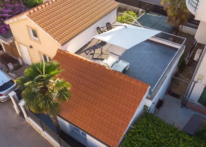 Apartment Private House With Garden Near The Bacvice Beach - Ksenia Split