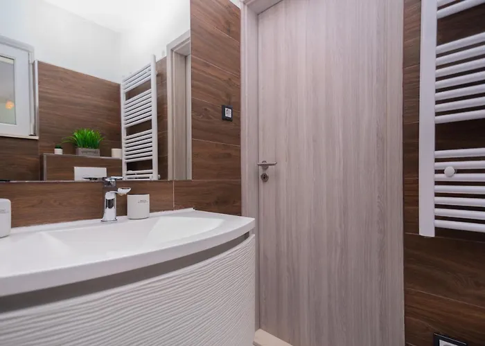 Apartment Private House With Garden Near The Bacvice Beach - Ksenia