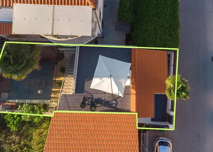 Apartment Private House With Garden Near The Bacvice Beach - Ksenia