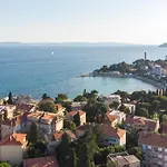 Private House With Garden Near The Bacvice Beach - Ksenia Apartment Split