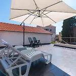 Private House With Garden Near The Bacvice Beach - Ksenia Apartment
