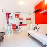 Private House With Garden Near The Bacvice Beach - Ksenia Apartment